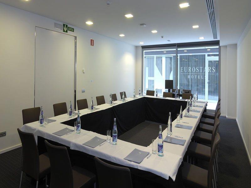 Hotel Ikonik Lex 4*
